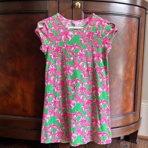 A comfortable Lilly Pulitzer dress. Perfect for the summer.